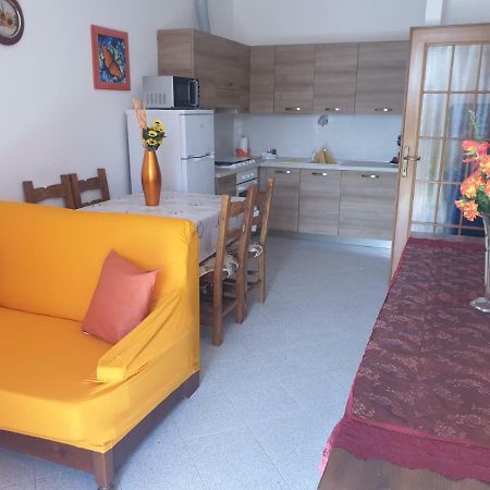 Pretty Appartment Beb Alguer Exterior foto